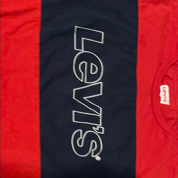 I’m selling a medium red and blue Levi T-shirt. - Picture 2 of 4